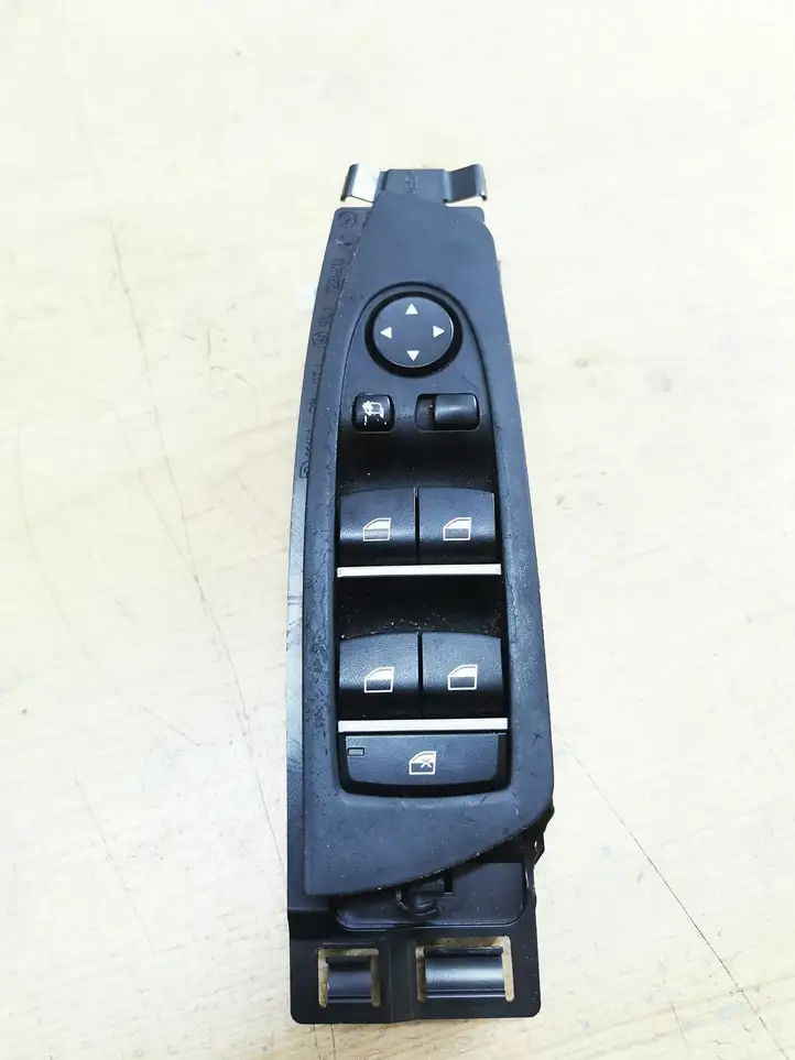 BMW 7 F01 (2008 - 2016) 9163573 Блок кнопок стеклоподъемников — фото 1