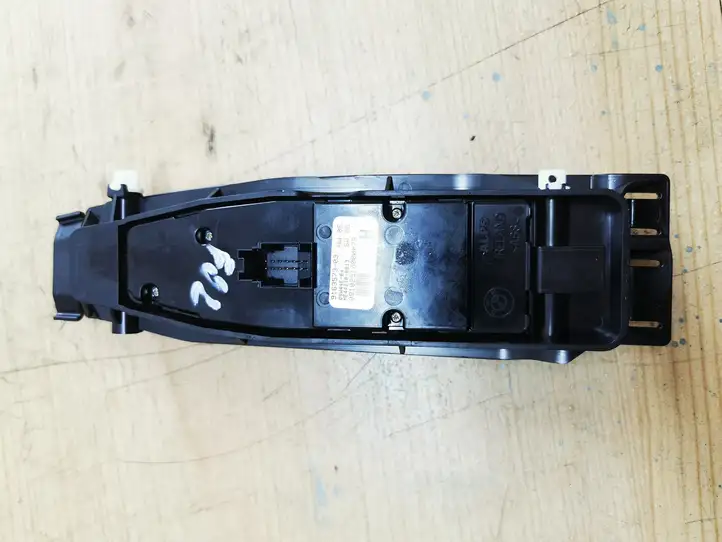 BMW 7 F01 (2008 - 2016) 9163573 Блок кнопок стеклоподъемников — фото 3