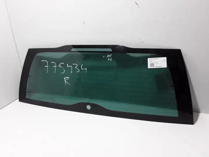 Volvo V70 (2004 - 2007) 9154794 Заднее стекло — фото 1