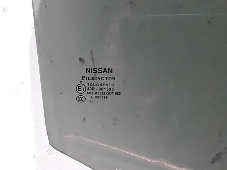 Nissan Qashqai (2013 - 2017) 823004ET0A Стекло задней двери — фото 4