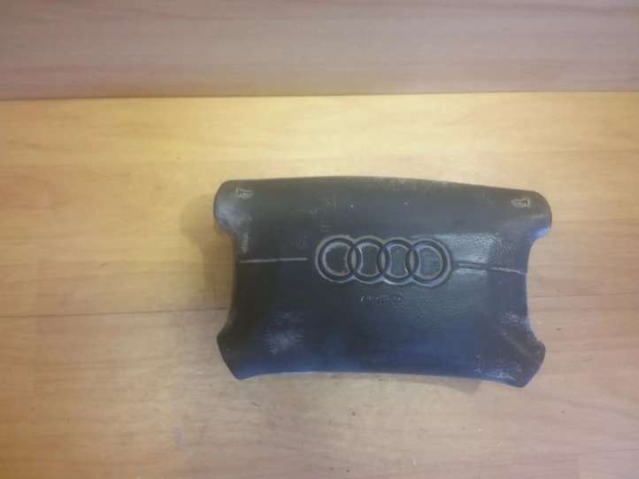 T0330300713 Audi A4 S4 B5 8D Vairo oro pagalvė