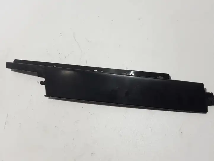 Land Rover Range Rover Evoque (2011 - 2015)  BJ3220555AD Отделка стекла передней двери