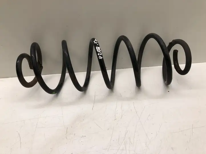 Peugeot 208 (2012 - 2015)   Пружина