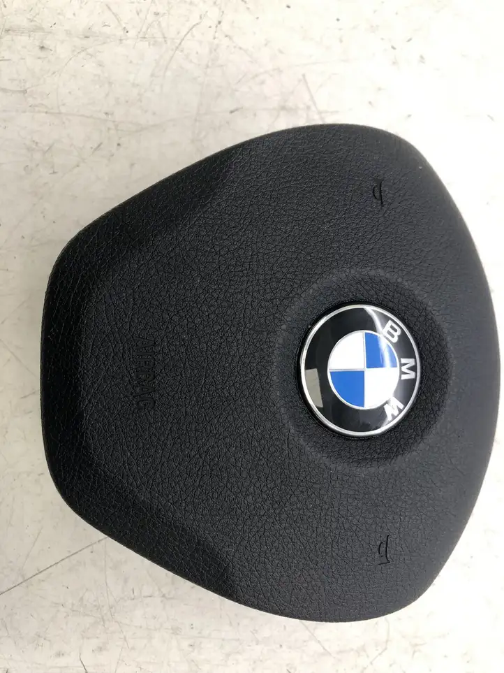 BMW 3 F30 F35 F31 (2012 - 2018) 679133008 Подушка безопасности руля — фото 1
