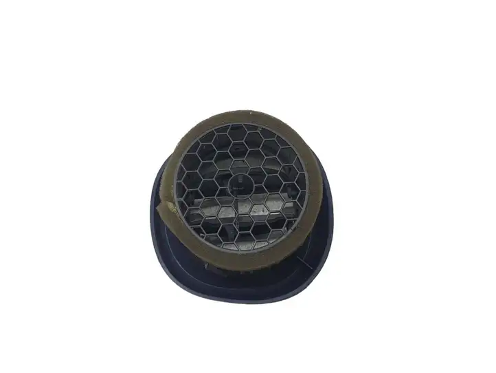 Renault Trafic III (X82) (2014 - )  687601310R Боковая воздушный дефлектор