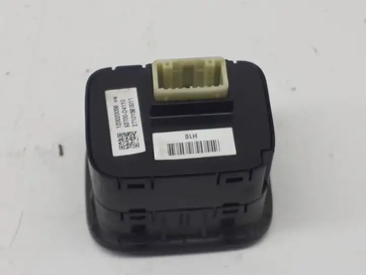 Kia Optima (2015 - 2018)  93700D4110 Другие включатели / ручки/ переключатели