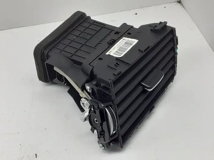Kia Optima (2015 - 2018) 84795D4000SG7 Боковой воздушный дефлектор — фото 2
