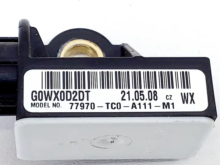 Honda Accord (2008 - 2016) 77970TC0A111M1 Датчик удара SRS — фото 2