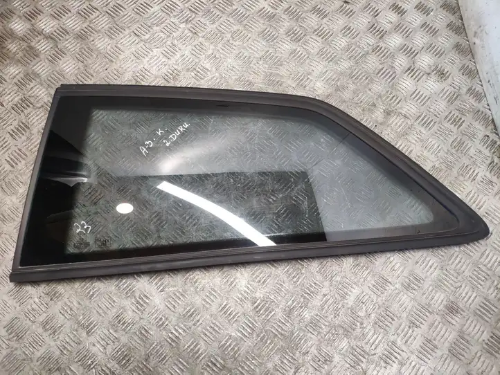 Audi A3/S3 8V (2012 - 2016) E000199 Заднее боковое стекло — фото 1