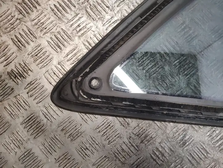 Audi A3/S3 8V (2012 - 2016) E000199 Заднее боковое стекло — фото 3