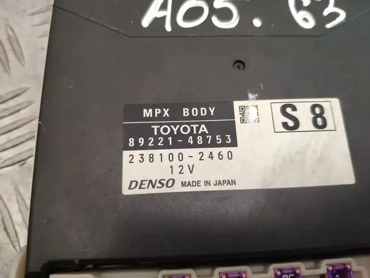 Lexus RX 450H (2015 - 2019) 8922148753 Модуль управления кузовом (BCM) — фото 6