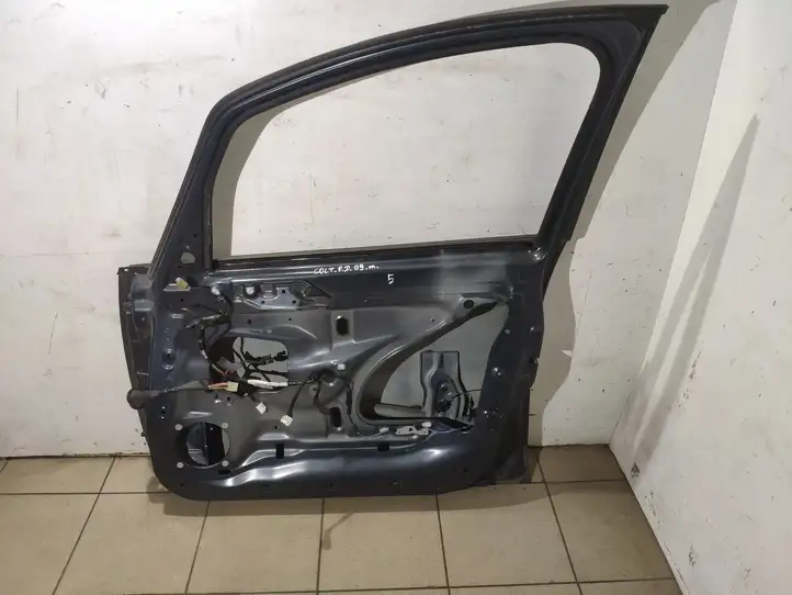 Mitsubishi Colt (2008 - 2012) Дверь — фото 5