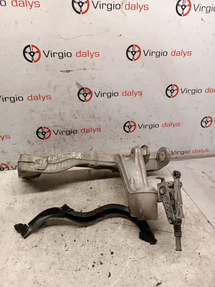 Skoda Superb B6 (3T) (2008 - 2015)  1K0199295F Вилы