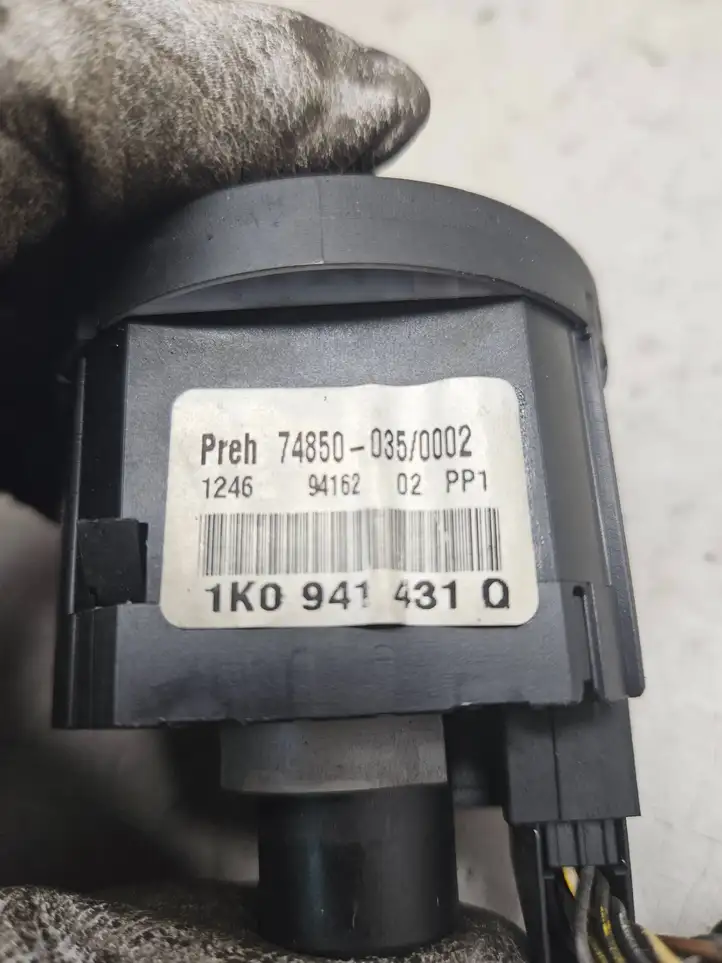 Volkswagen PASSAT B6 (2005 - 2010) 1K0941431Q Включатель фонарей — фото 4