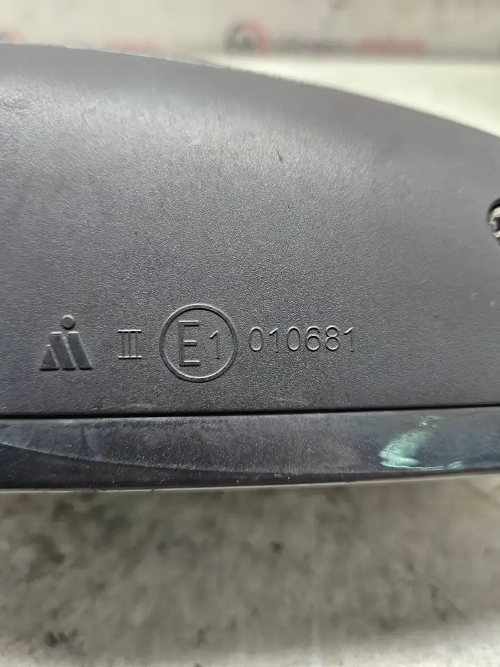 Audi A4 S4 B7 8E 8H (2004 - 2009) E1010681 Боковое зеркало с электроприводом — фото 6