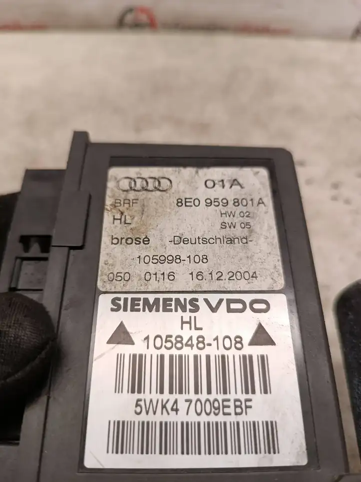 Audi A4 S4 B7 8E 8H (2004 - 2009) 8E0959801A Стеклоподъемник задней двери — фото 4
