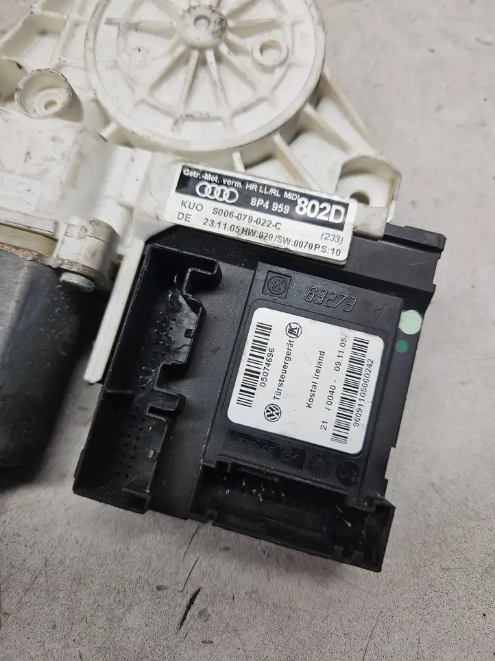 Audi A3/S3 8P (2004 - 2008) 8P4959802D Стеклоподъемник задней двери — фото 3