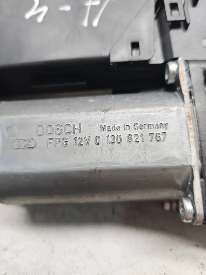 Audi A4 S4 B7 8E 8H (2004 - 2009) 0130821767 Стеклоподъемник задней двери — фото 4