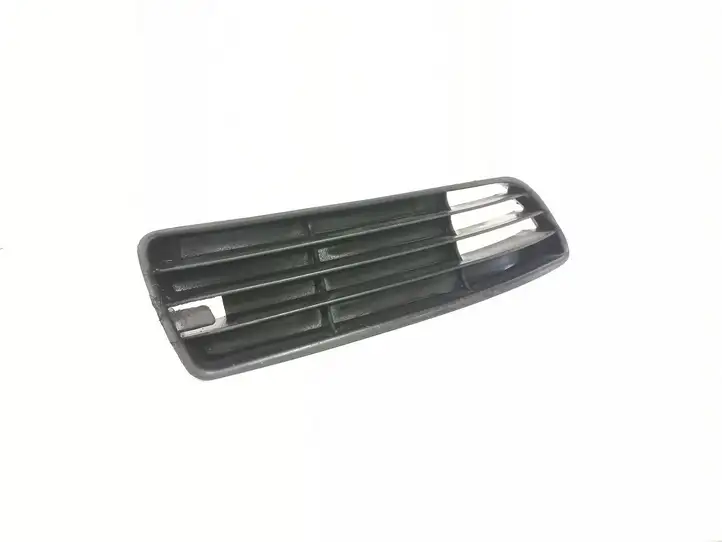 Audi A4 S4 B5 8D (1999 - 2001) 8D0807346G Нижняя решетка переднего бампера — фото 1
