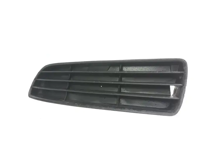 Audi A4 S4 B5 8D (1999 - 2001) 3D0807345B Нижняя решетка переднего бампера — фото 2