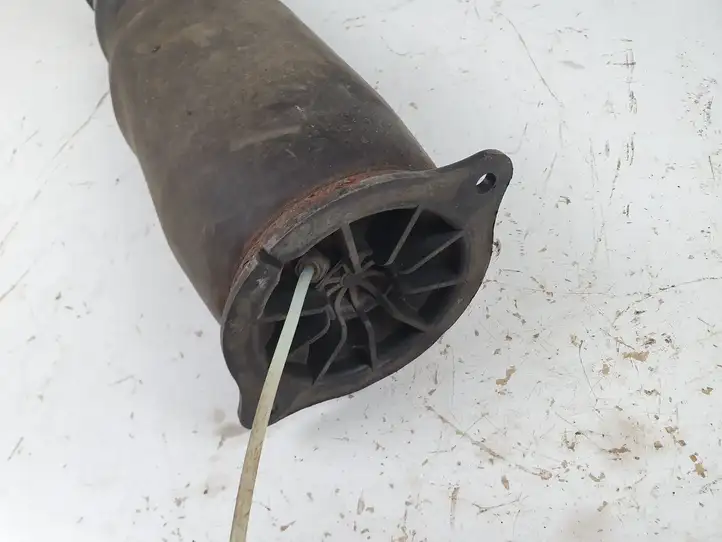 Mercedes-Benz Vito Viano W639 (2010 - 2015)   Задняя надувная подушка