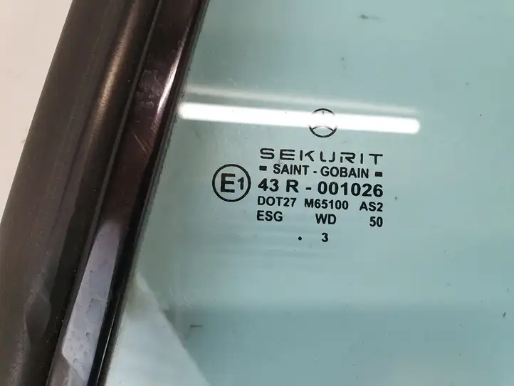 Mercedes-Benz CLK A209,C209 (2002 - 2009) Заднее боковое стекло — фото 4