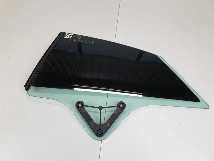 Mercedes-Benz E C207 W207 (2009 - 2017)   Заднее боковое стекло кузова