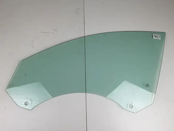 Audi A6 (2004 - 2008)   Основное стекло передних дверей (четырехдверного автомобиля)
