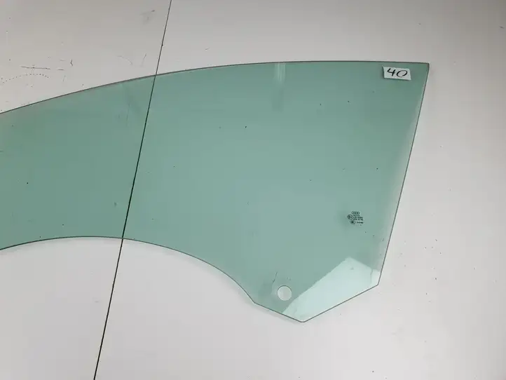 Audi A6 (2004 - 2008)   Основное стекло передних дверей (четырехдверного автомобиля)