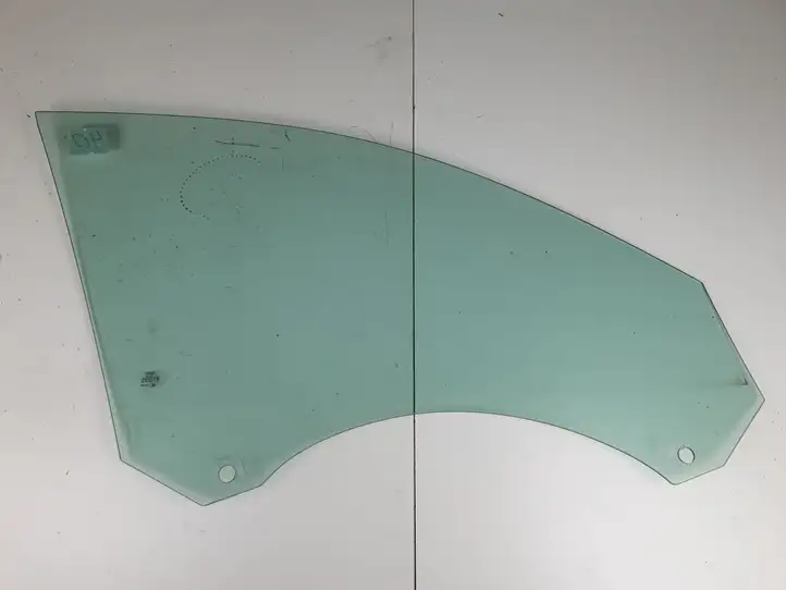 Audi A6 (2004 - 2008)   Основное стекло передних дверей (четырехдверного автомобиля)