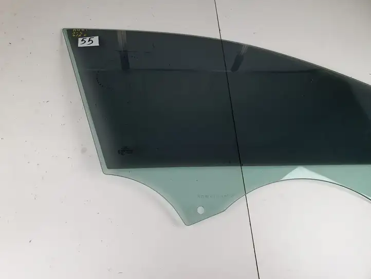 Audi A4 (2007 - 2011)   Основное стекло передних дверей (четырехдверного автомобиля)