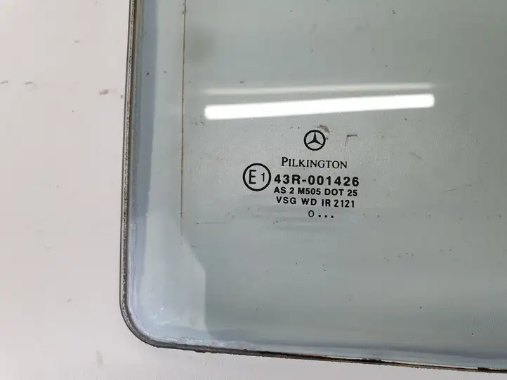 Mercedes-Benz S W220 (1998 - 2006) Стекло задней двери — фото 3