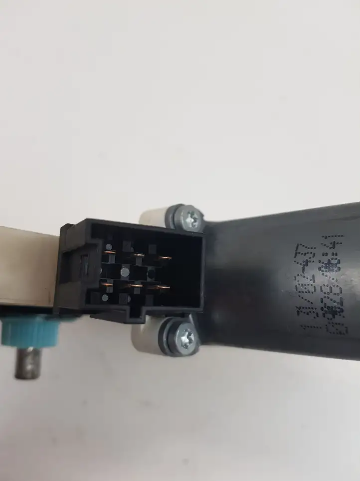 Mercedes-Benz A W169 (2004 - 2012)   электродвигатель переднего стеклоподъемника