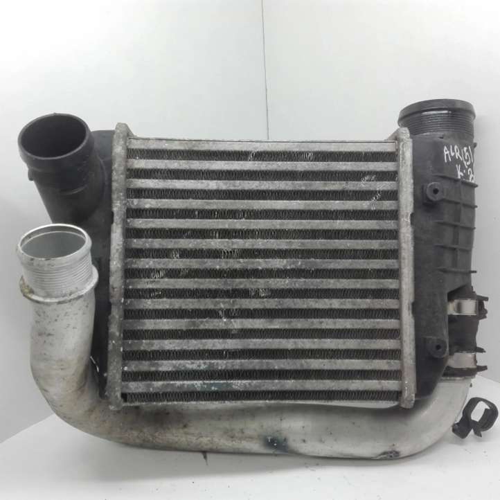 4F0145805L Audi A6 Allroad C6 Interkūlerio radiatorius