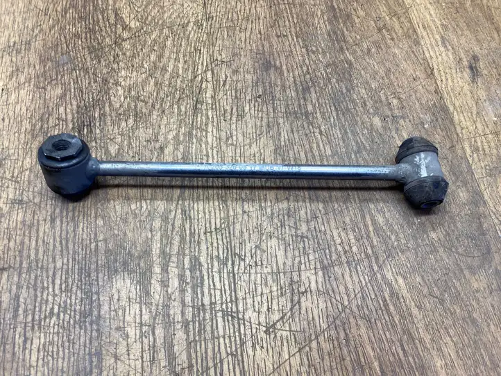 Mercedes-Benz C W205 (2014 - 2021)  A2053260317 Задняя тяга стабилизатора