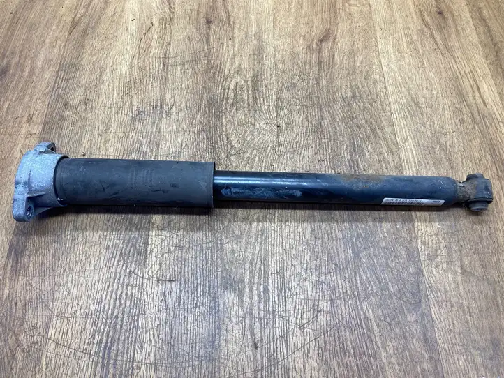 Mercedes-Benz C W205 (2014 - 2021)  A2053207630 Задний амортизатор с пружиной