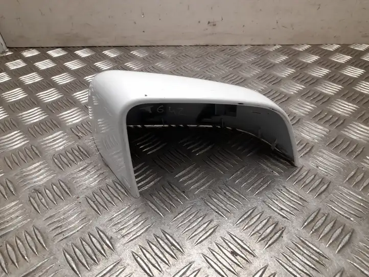 Tesla Model Y (2019 - 2024) 149559411A Пластиковая отделка зеркала — фото 1