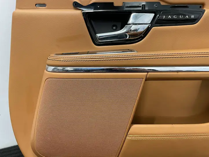 Jaguar XJ X351 (2009 - 2019) AW93F274A30 Обшивка задней двери — фото 7