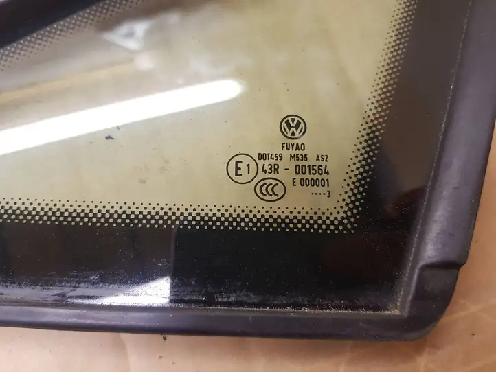 Volkswagen Golf VII (2013 - 2019) 5G0845411 Треугольное стекло кузова — фото 3