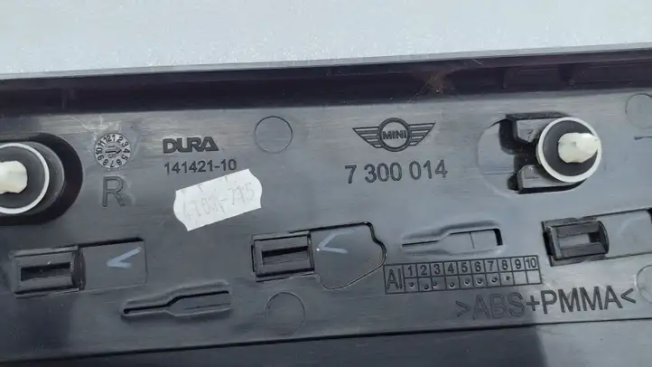 Mini One Cooper F56 F55 (2012 - 2022) 7300014 Наружная накладка стойки B — фото 3