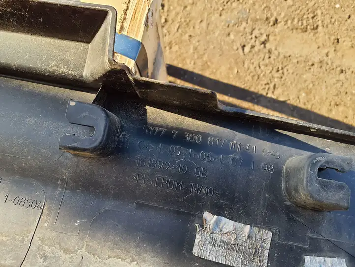 Mini One Cooper F56 F55 (2012 - 2022)  51777300817 Порог