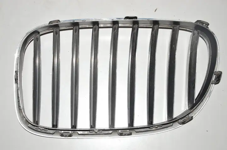 BMW 7 F01 (2008 - 2016) 7211658 Верхняя решетка радиатора — фото 2
