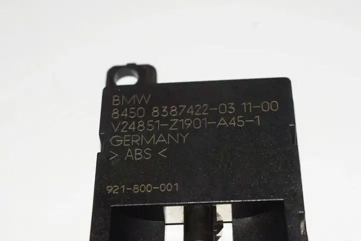 BMW X5 E53 (1999 - 2006)  8387422 Усилитель антенны