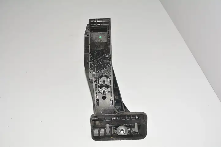 BMW X5 E70 (2006 - 2013)  6789998 Педаль акселератора