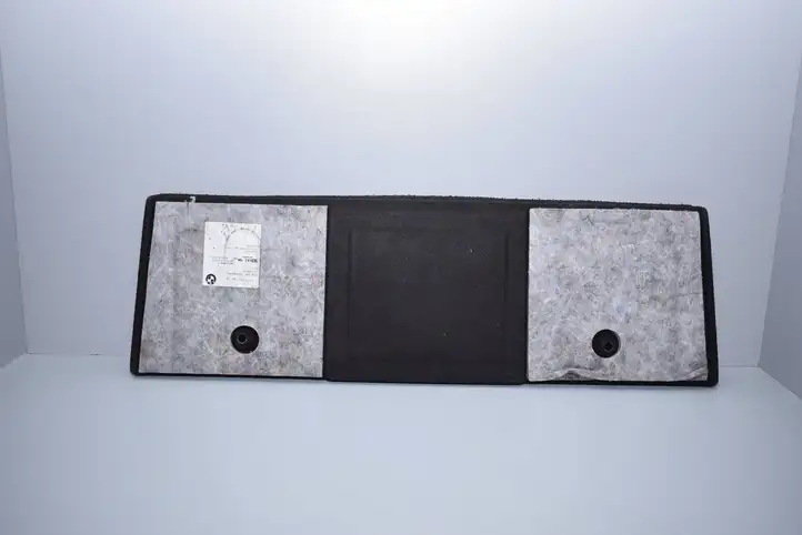 BMW 6 E63 E64 (2002 - 2010)  7009182 Боковая отделка (задняя)