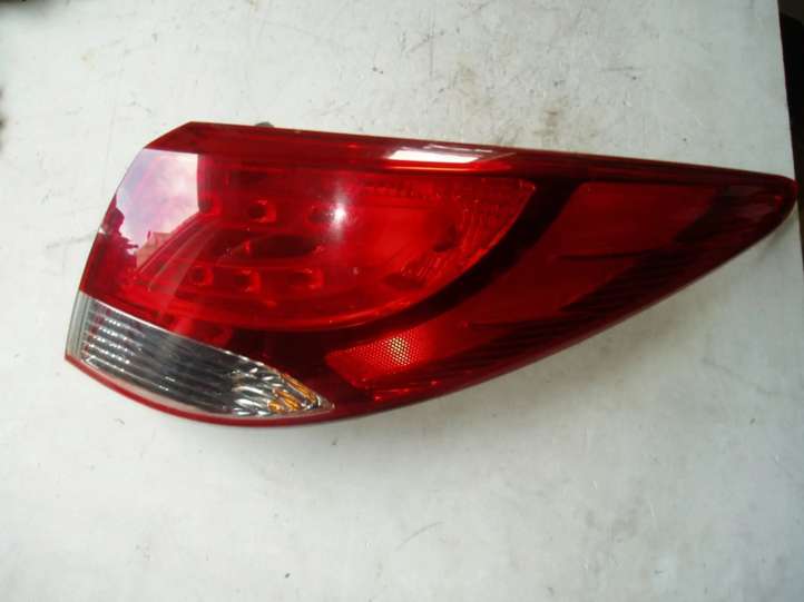 Hyundai ix35 (2009 - 2013)  924022Y0 Задний фонарь в кузове