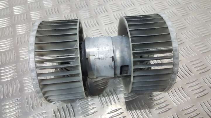 BMW 3 E46 (1998 - 2005)  0130101103 Вентилятор печки