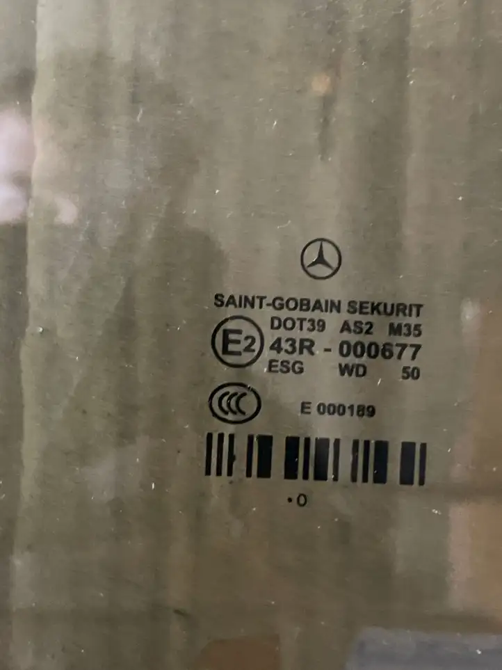 Mercedes-Benz E W212 (2009 - 2016) Стекло передней двери — фото 2
