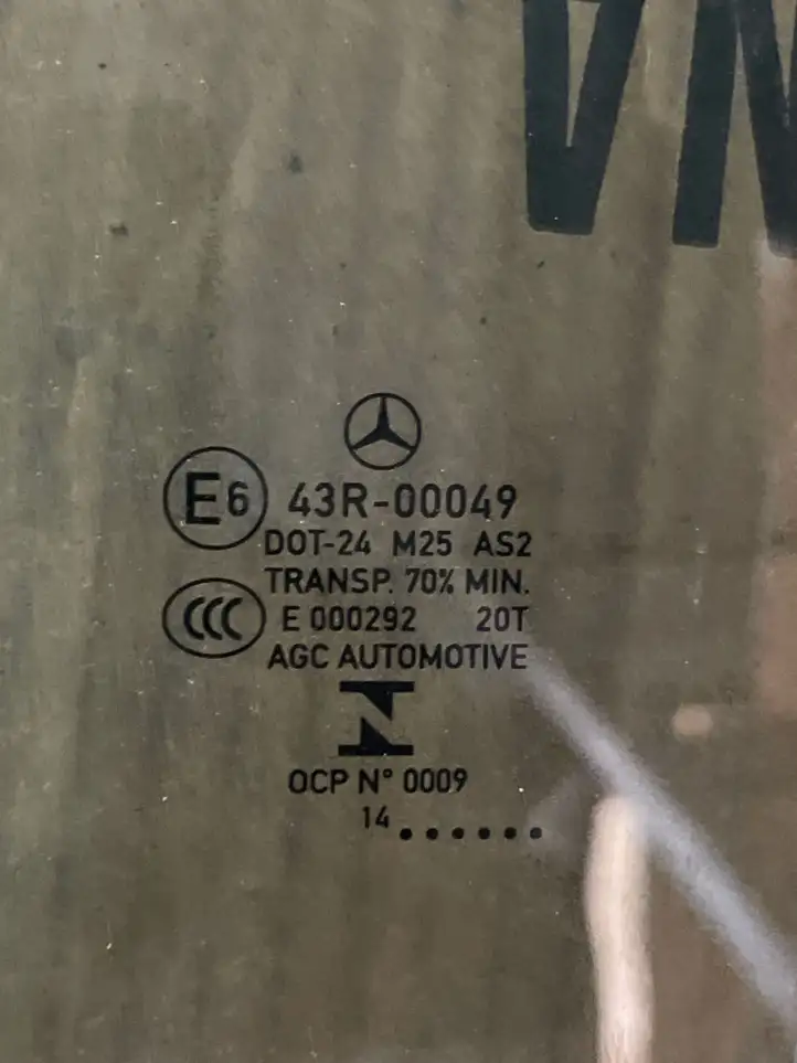 Mercedes-Benz C W205 (2014 - 2021) Стекло задней двери — фото 2