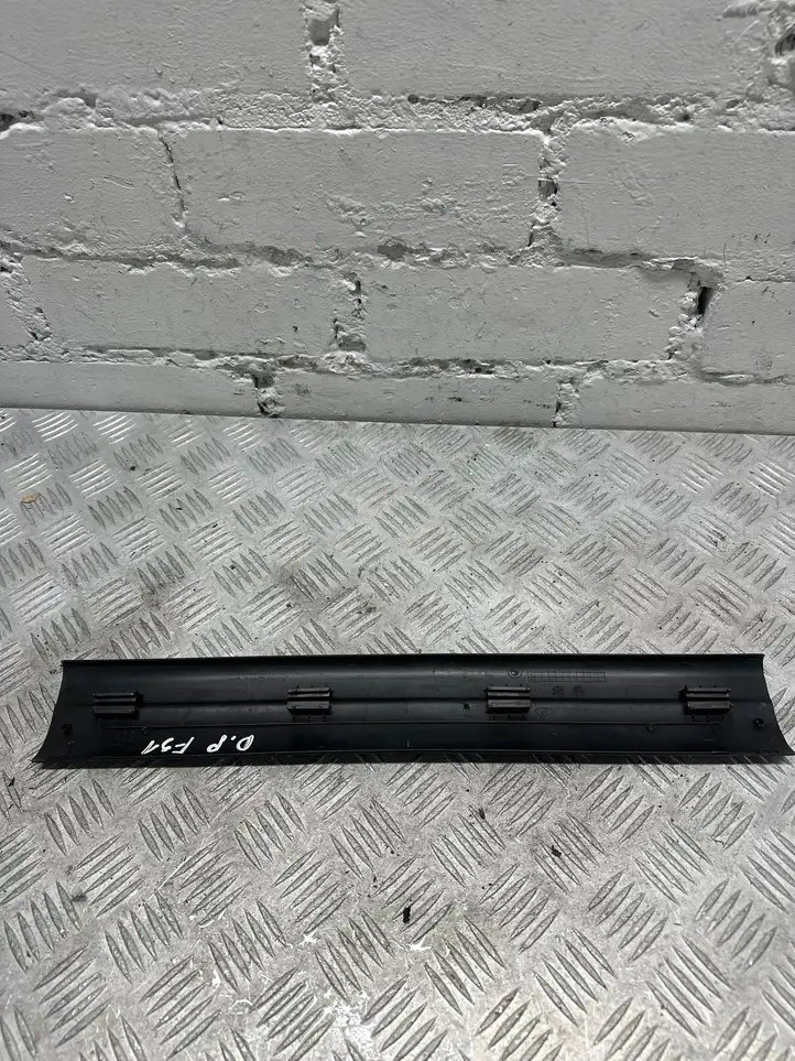 BMW 3 F30 F35 F31 (2012 - 2018) 7221915 Внутренняя отделка переднего порога — фото 2